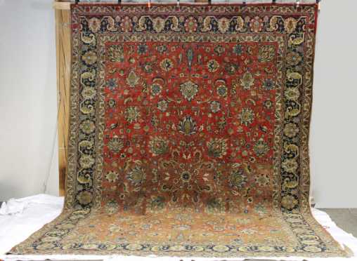 Lillihan Room Size Oriental Rug
