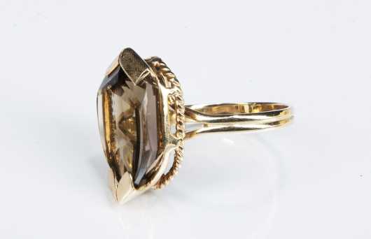 14k Yellow Gold and Citrine Ring, 