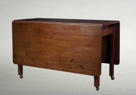 Chippendale Mahogany Drop Leaf Table 