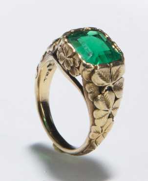 18k Yellow Gold Emerald Ring.