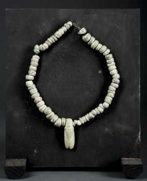 A fine mezcala beaded necklace with pendant, 200 BC - 250 AD