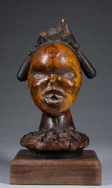 An Ukelle or Ogoga skin-covered dance crest 