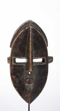 A Lwalwa mask