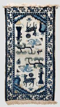 Chinese Pictorial Scatter Rug