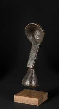 A Kulango or Ashanti spoon Kulango