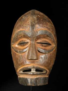 A fine Chokwe Chikunza mask