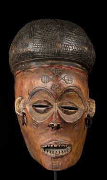A Lwena dance mask
