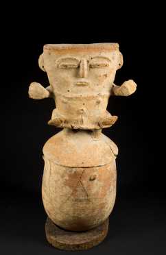 An exceptional and Large Tamalameque figural urn, Colombia C. 900 - 1500 AD H: 25"
