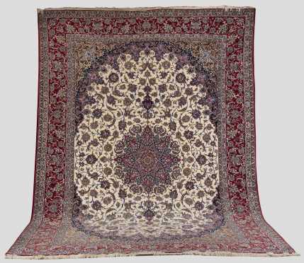 Silk and Wool Esfahan Room-Size Oriental Rug