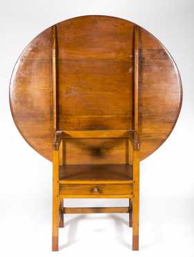 Oval Hutch Table With Stretcher Base