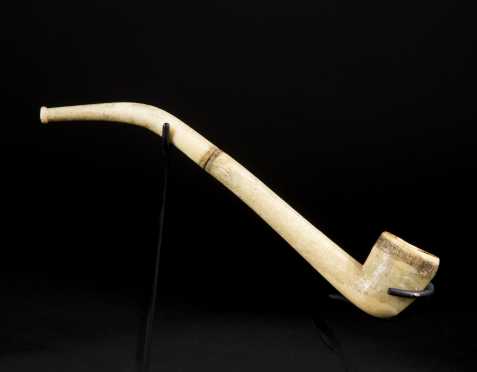 A fine Inuit two-part smoking pipe