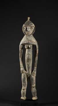 A fine and well carved Nukuma Washkuk Nogwei figure 