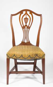 Mahogany Hepplewhite Side Chair With Carved Urn Splat NE C1800