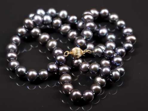 Black Pearl and 14kt. Necklace