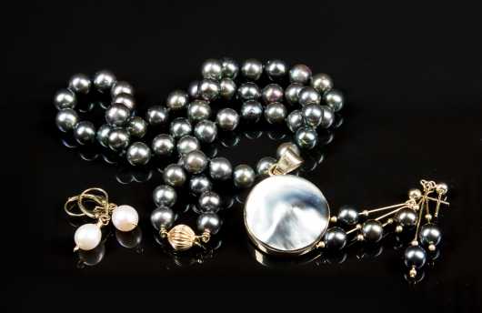 Lot of Pearl and 14kt. Gold Jewelry
