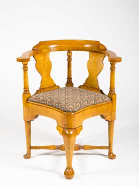 Tiger Maple Chippendale Style Corner Chair