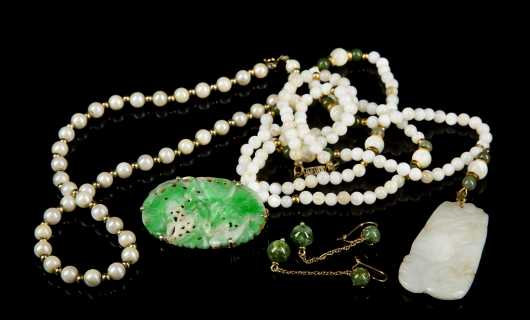Lot of Stone, Jade, and Pearl Jewelry