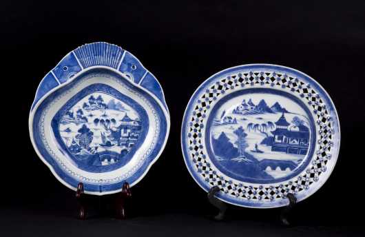 Lot of Two Chinese "Canton" Dishes