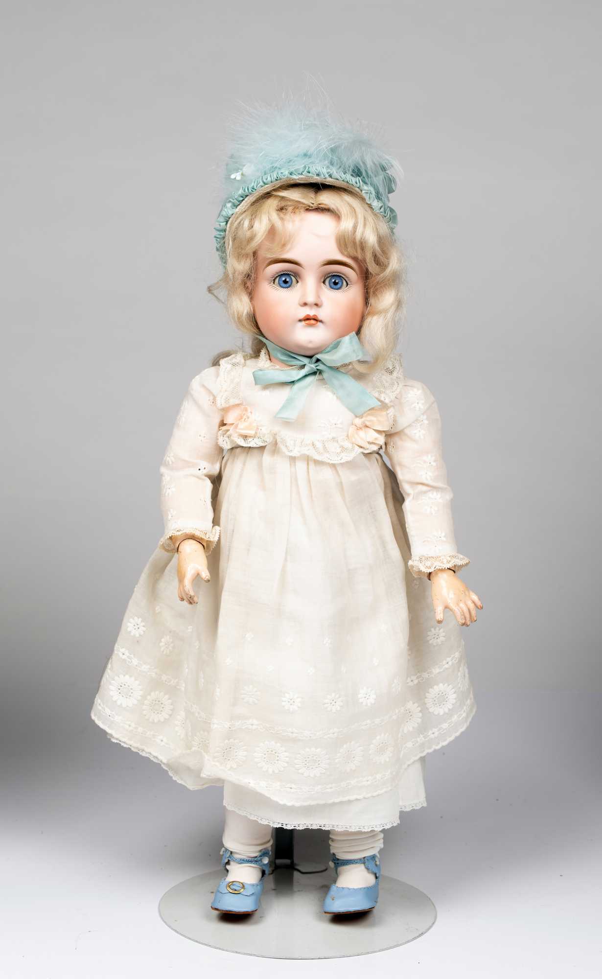 JD Kestner 147 German Bisque Doll Head