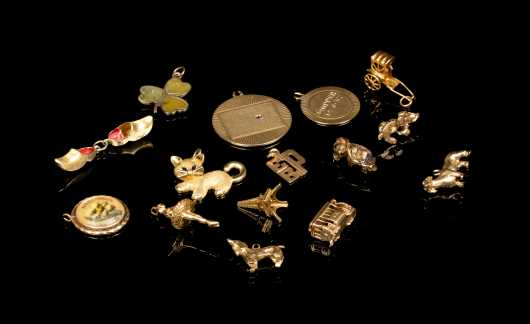 Lot of Loose Yellow Gold Charms