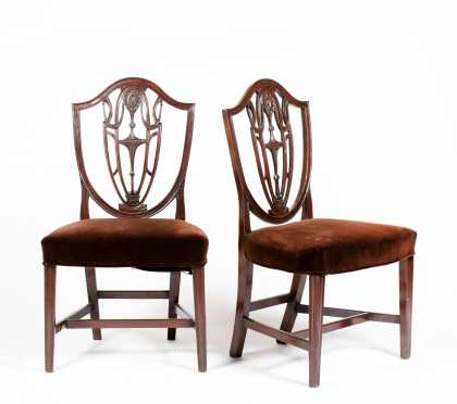 Pair of English Mahogany Hepplewhite Side Chairs
