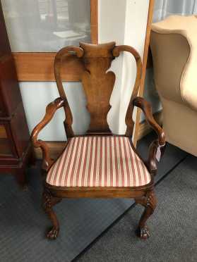 Quality Queen Anne Style Open Armchair, Slipseat