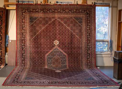 Large Pakistani/ Kazvin Oriental Rug
