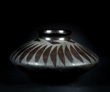 Native American Black Pueblo Pottery Jar
