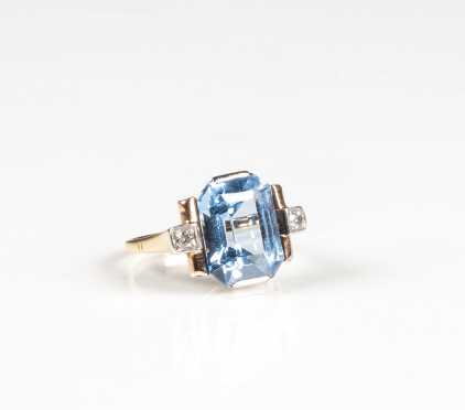 Retro Tri Color Gold, Diamond and Aquamarine Ring