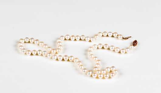 Strand of Knotted Pearls