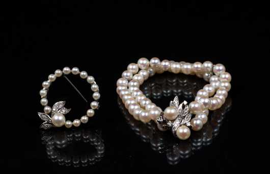 Pearl and Diamond Bracelet and Coordinating Circle Pin
