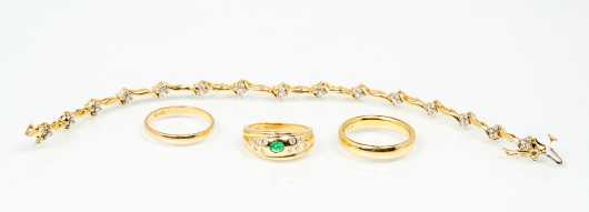 Four Pieces of 14K Gold Jewelry