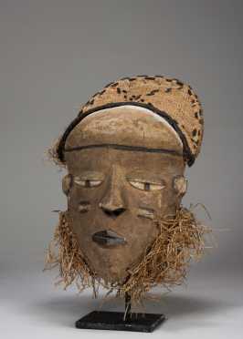 A Pende mask