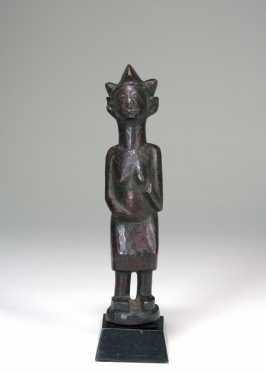 A Kasai Chokwe figurine