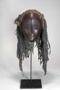 An Mbunda female mask